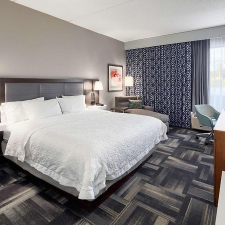 Hampton Inn Louisville Northeast Εξωτερικό φωτογραφία