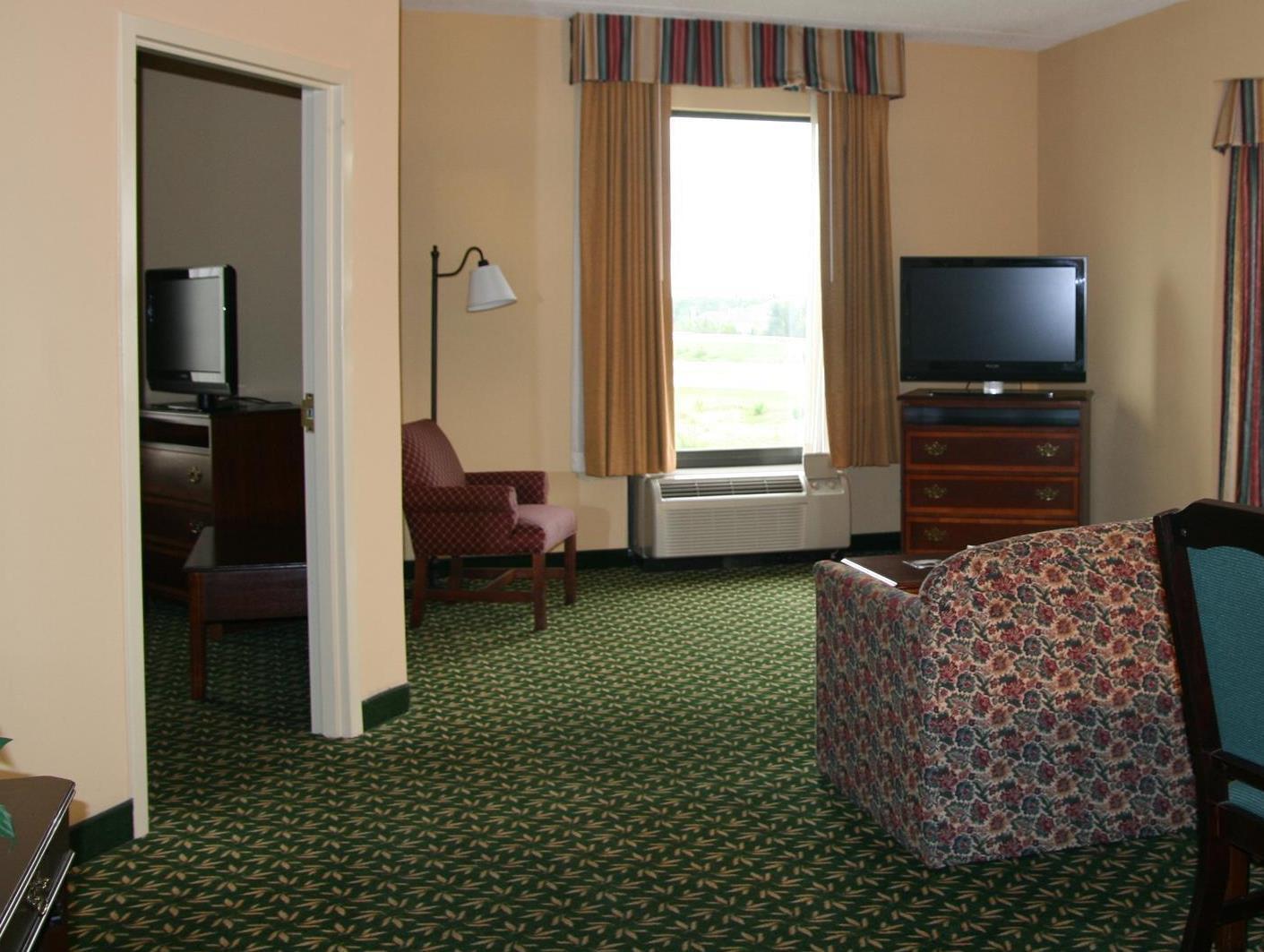Hampton Inn Louisville Northeast Εξωτερικό φωτογραφία