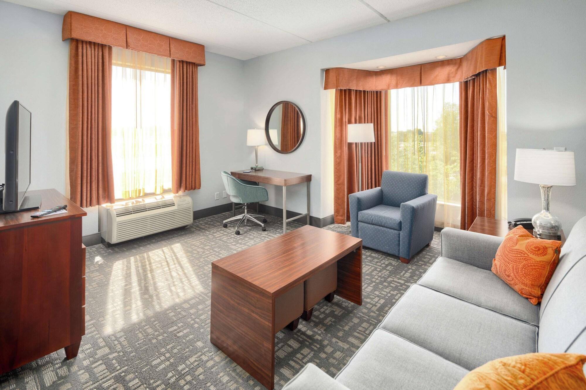 Hampton Inn Louisville Northeast Εξωτερικό φωτογραφία