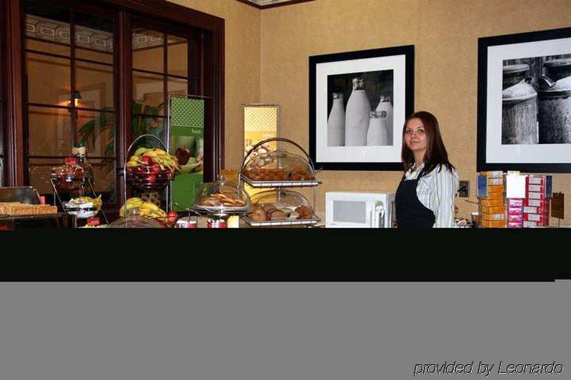 Hampton Inn Louisville Northeast Εστιατόριο φωτογραφία