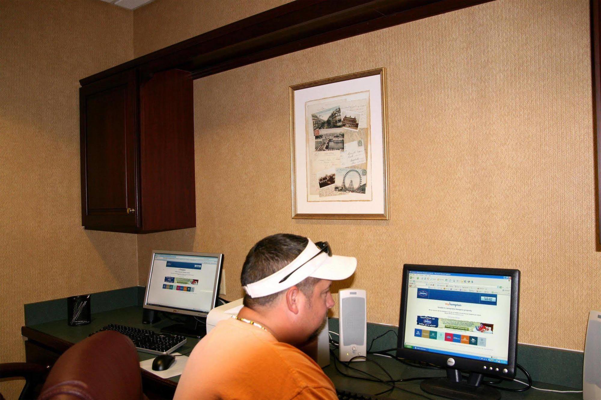 Hampton Inn Louisville Northeast Ανέσεις φωτογραφία